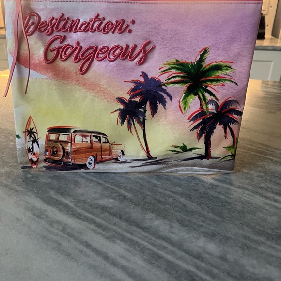 Vintage 🏝Merle ☀️Norman 🏝cosmetics ☀️🏝bag 🏝travel ☀️😂size toiletry 🏝☀️ - Picture 11 of 16